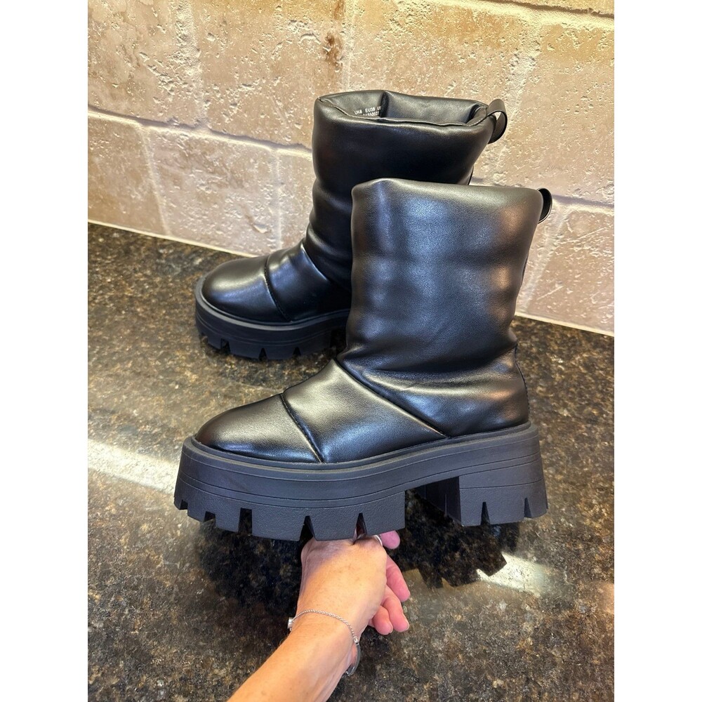 ASOS Designs Apollo Padded Black Vegan Snow Moon Boots Size 8 Women’s EUC - Picture 3 of 5